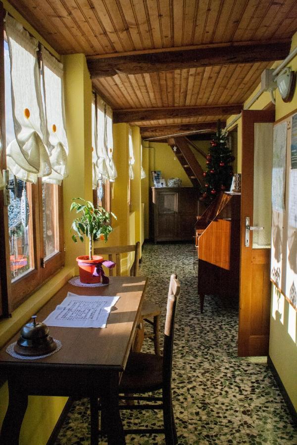 B&B Casa Quaroni Anzino Eksteriør bilde