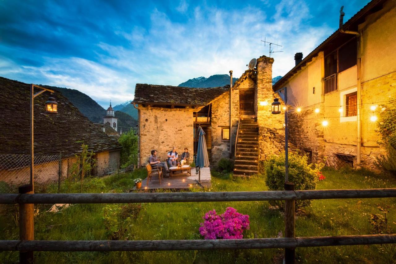 B&B Casa Quaroni Anzino Eksteriør bilde